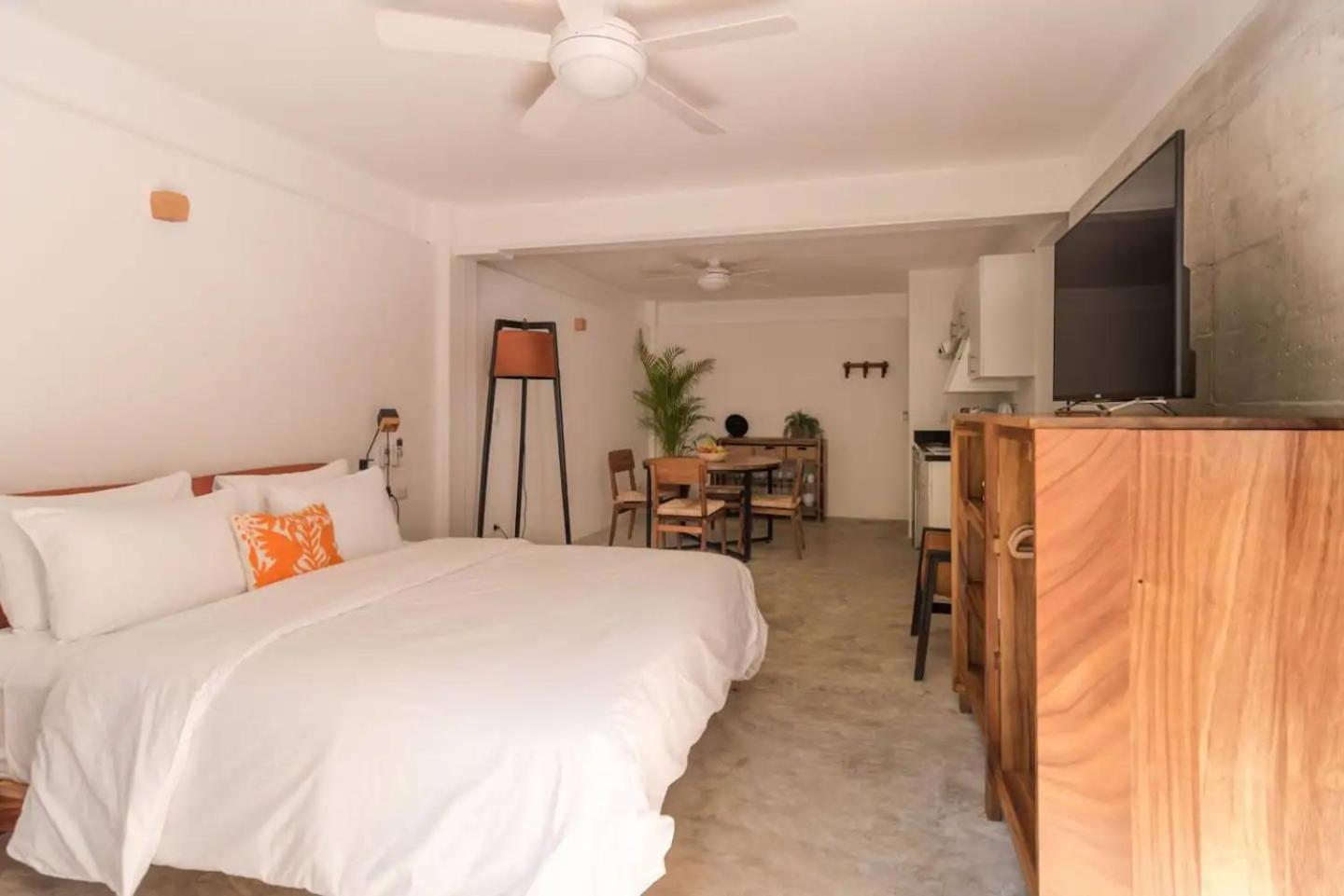 Casa De Piedra Tulum Lejlighedshotel Eksteriør billede